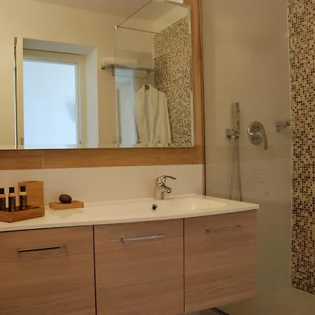 Πανσιόν Palazzo Mele 4*