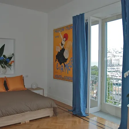 Palazzo Mele بيت ضيافة نابولي